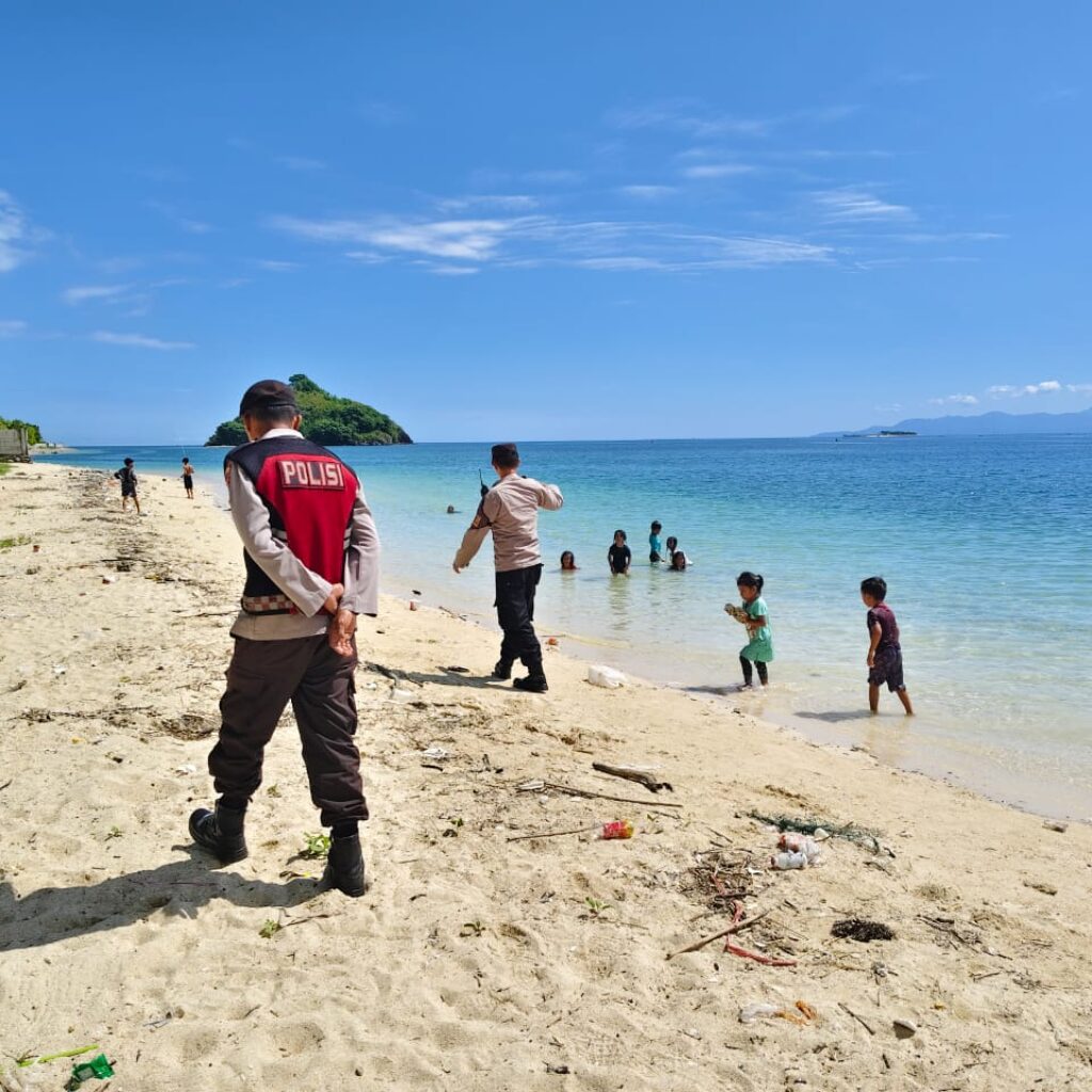 Humanis! Polsek Sekotong Aktif Jaga Wisatawan dari Kejahatan