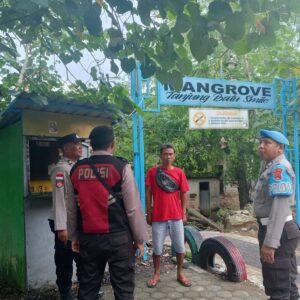 Polsek Sekotong Amankan Wisata Mangrove Lombok Barat
