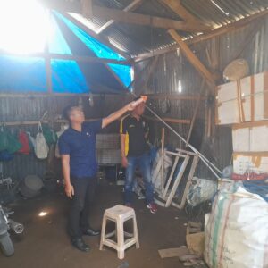 Polsek Tanjung Olah TKP Seorang Pria Diduga Meninggal  Gantung Diri 