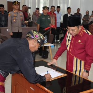 Kapolres Lombok Utara Hadiri Pelantikan Dewan Kebudayaan Daerah KLU