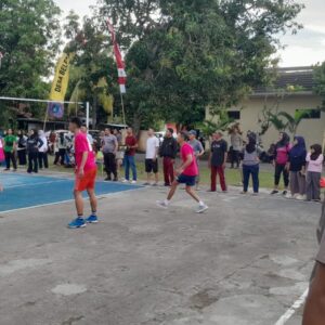 Turnamen Voli Polres Lombok Barat Warnai Semangat Hari Bhayangkara 2025