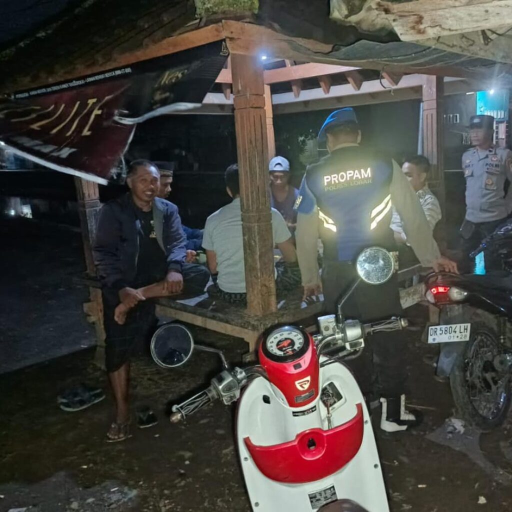 Patroli KRYD Polsek Kuripan Jaga Keamanan Jalur Bil 1 dan Desa Jagerage