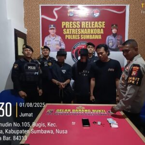 Dua Remaja Mencurigakan di Bukit Tinggi Diringkus Tim Patroli Sat Samapta, Pelaku Kantongi Sebuah Poket Sabu