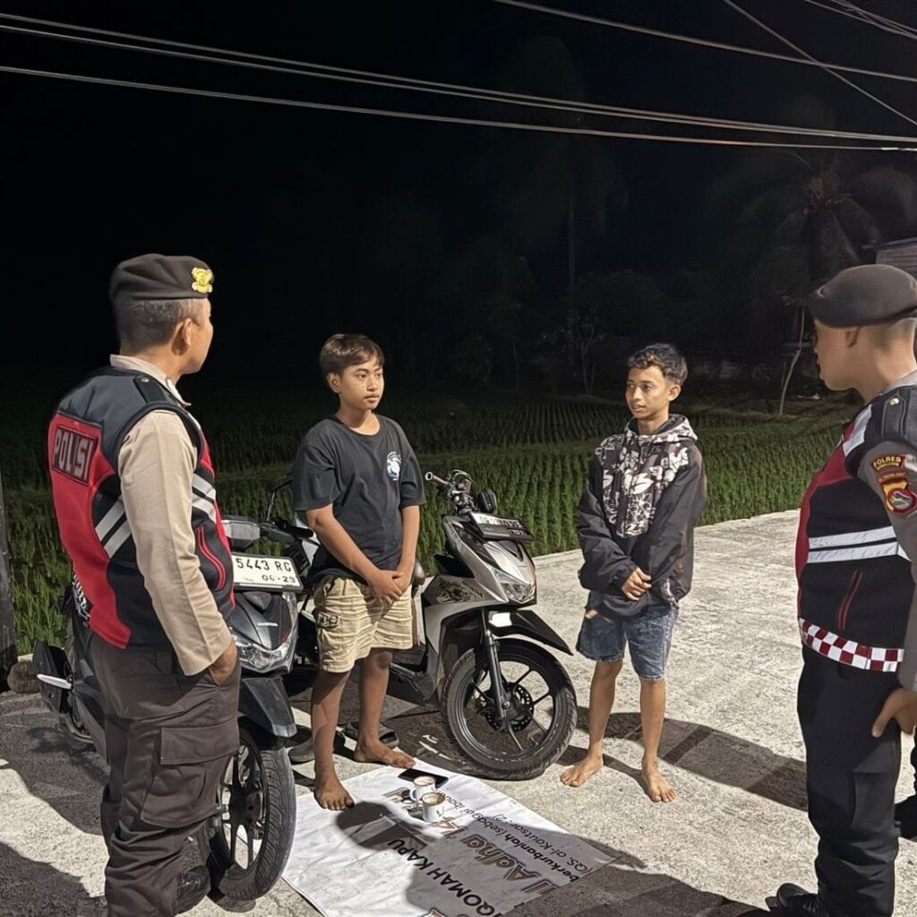 Sat Samapta Polres Lombok Utara Laksanakan Patroli Dialogis di Wujudkan Kondusifitas Wilayah