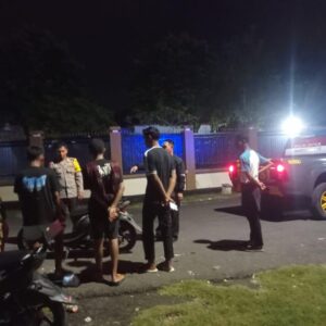Patroli Cipta Kondisi Polsek Dompu dalam Rangka KRYD