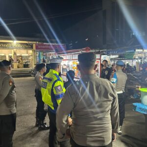Piket Fungsi Laksanakan Patroli Dialogis Rutin di Wilayah Hukum Polres Bima Kota